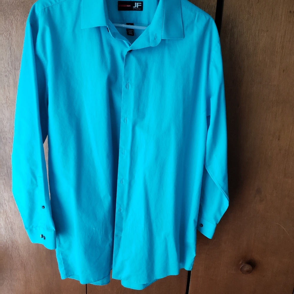 Dress shirt.